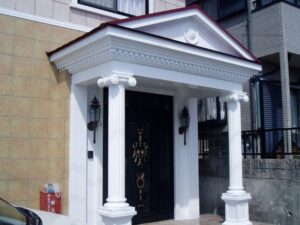 富士市K様邸玄関ドア施工後前景写真